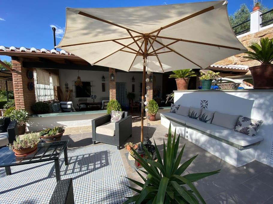 Fantastic Private Villa With Pool Near Ardales And Caminito Del Rey ภายนอก รูปภาพ
